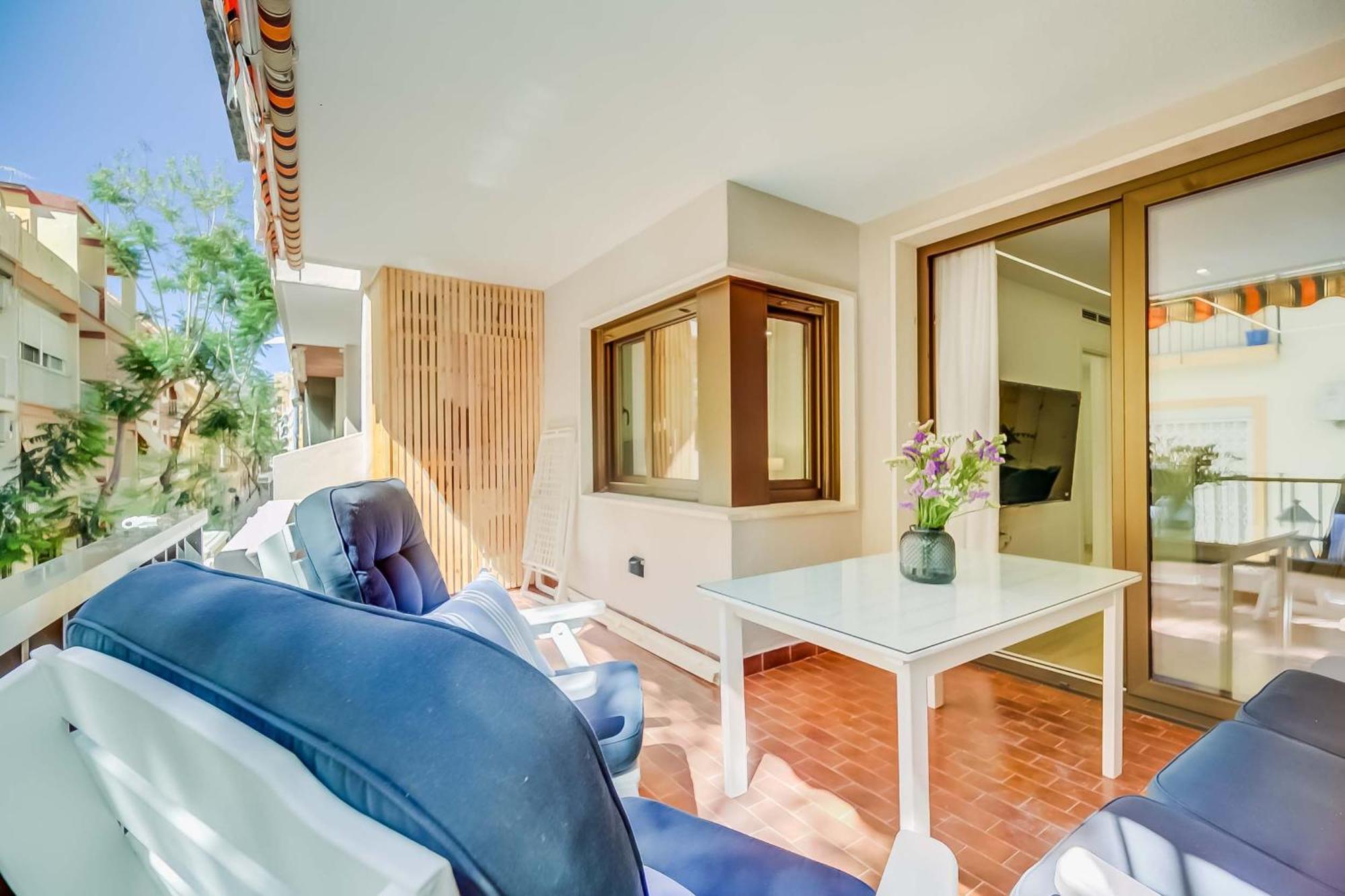 Luxury Los Boliches Beach Primera Linea De Playa ฟูเอนฮิโรลา ภายนอก รูปภาพ